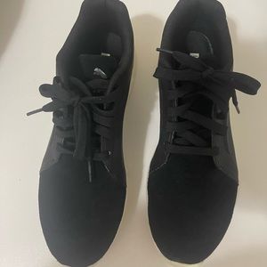 Men’s Puma Sneakers